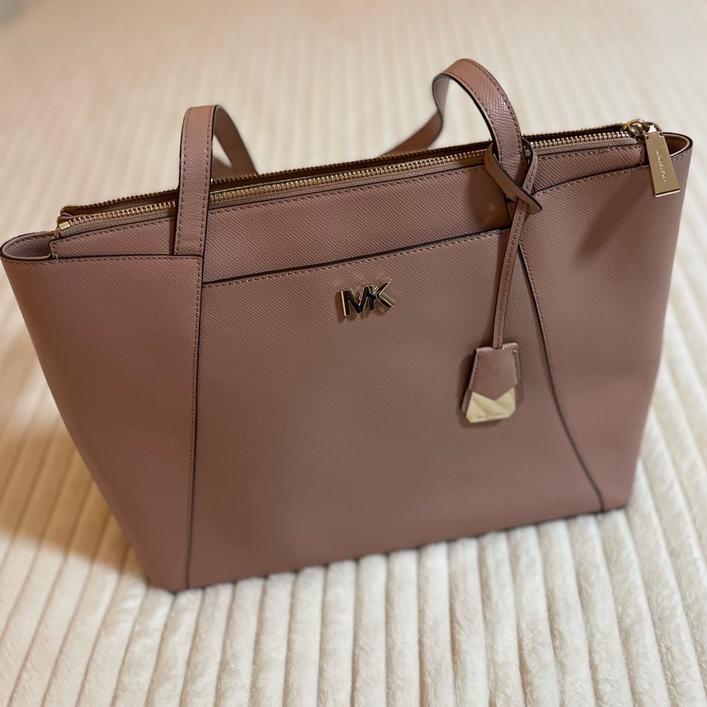 Michael Kors | Mauve Tote